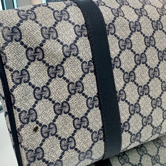 Vintage Gucci Bag - Picture 8 of 11